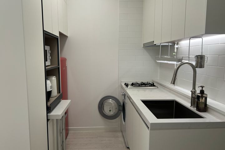 J5💛Fully-furnished Studio with a Great Vibe 9th image