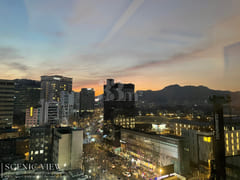 Spacious officetel connected to Anguk Station 4th image
