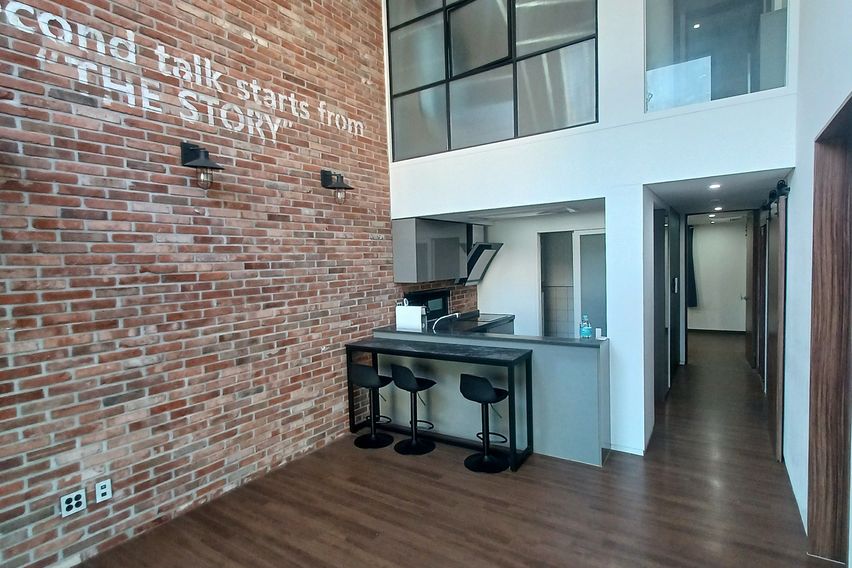 능평동준신축 복층3룸 1번째 이미지