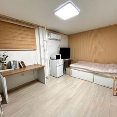3층 방 이미지