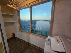 Studio Apartment 403 6th image
