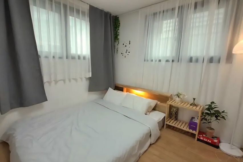 공항동,방2침대3,신축