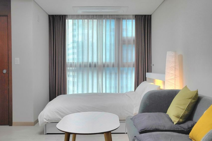 서울역 충정로역 숙소