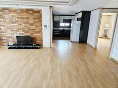 Ansan Parkville Three-Room Apartment 0th image