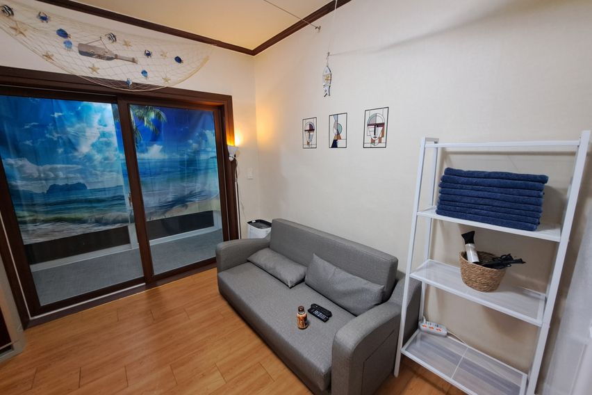 아파트1층18평,방2 