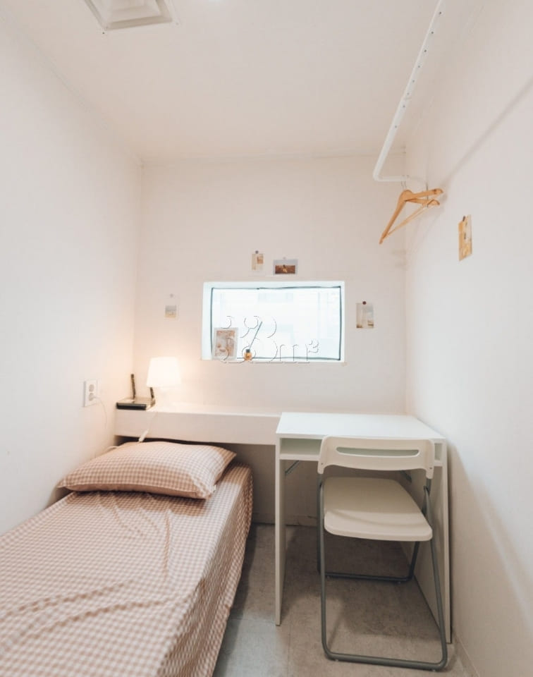 Deluxe Room 18th image