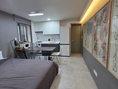 Seoul National University Hospital Hyehwa Sta 17th image