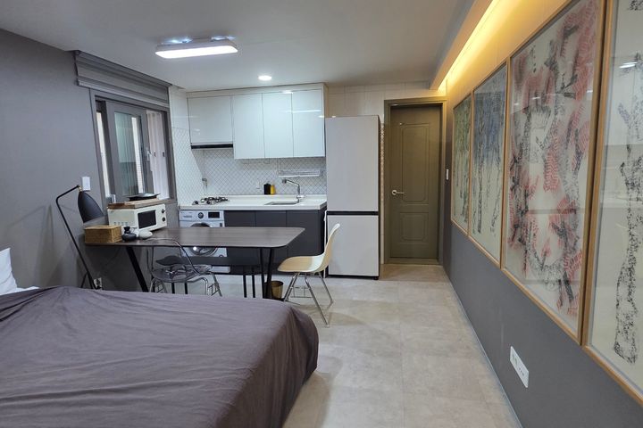 Seoul National University Hospital Hyehwa Sta 17th image