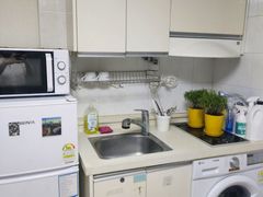 Affordable studio apartments in Hongdae 4th image