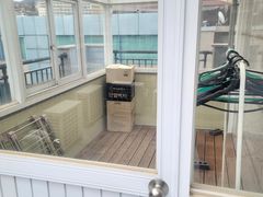 Fully furnished studio near the subway statio 9th image
