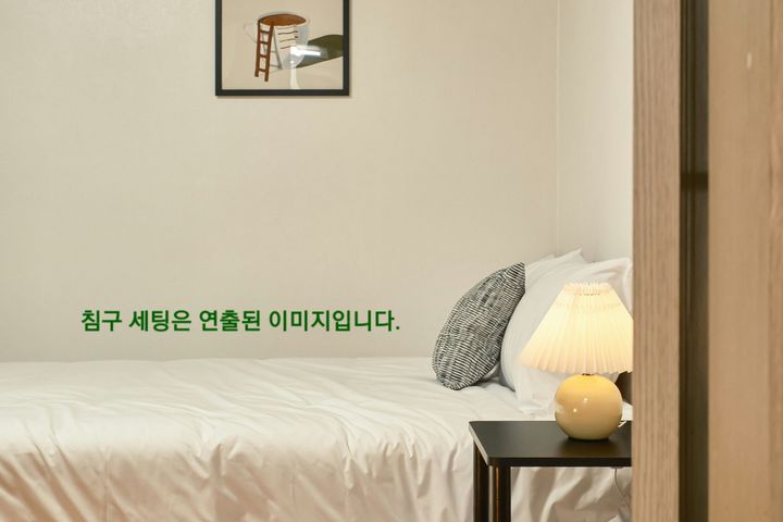 Fully furnished studio with a separate living 3th image