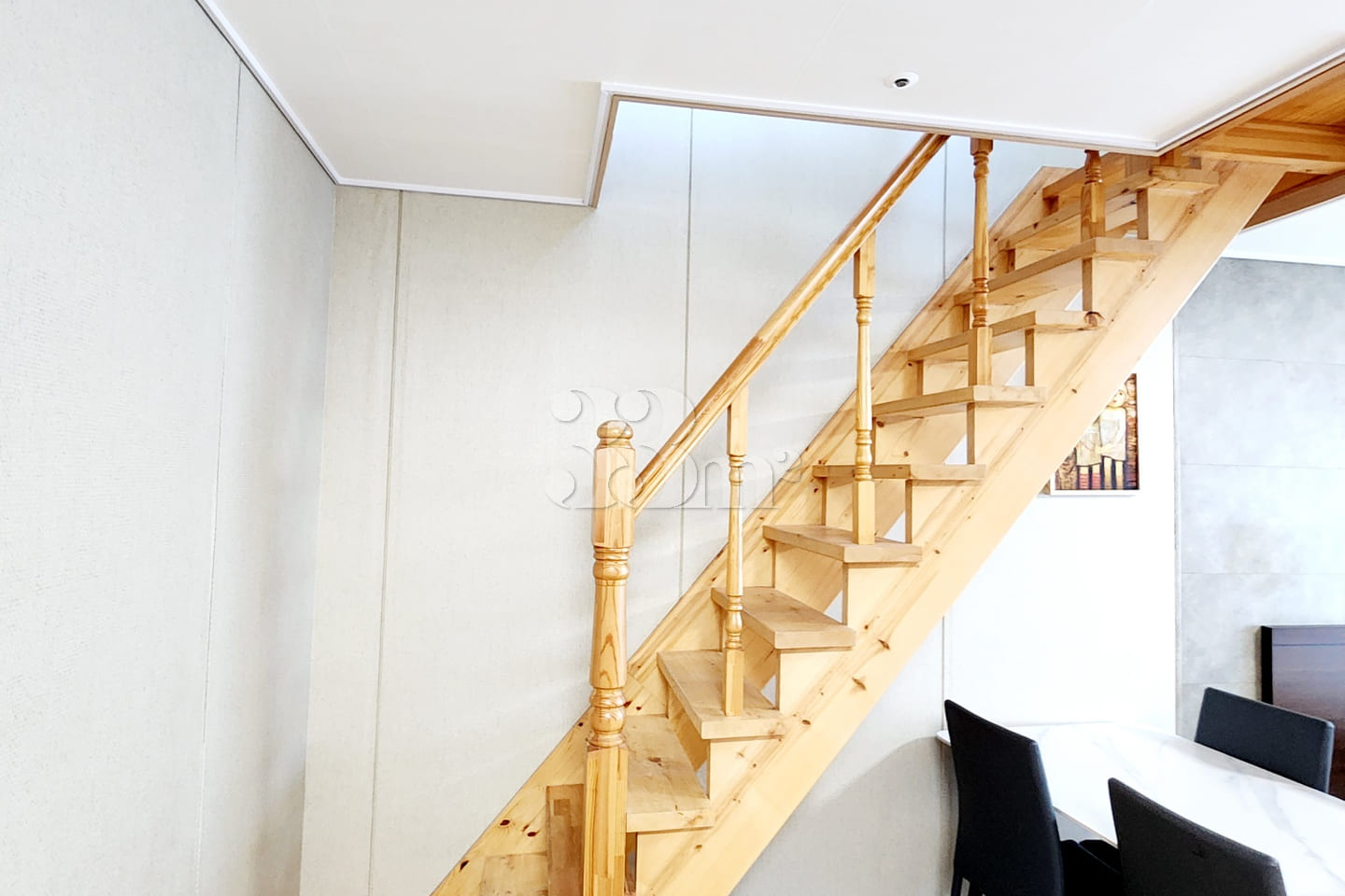 One-month stay at a beachfront duplex with a  5th image