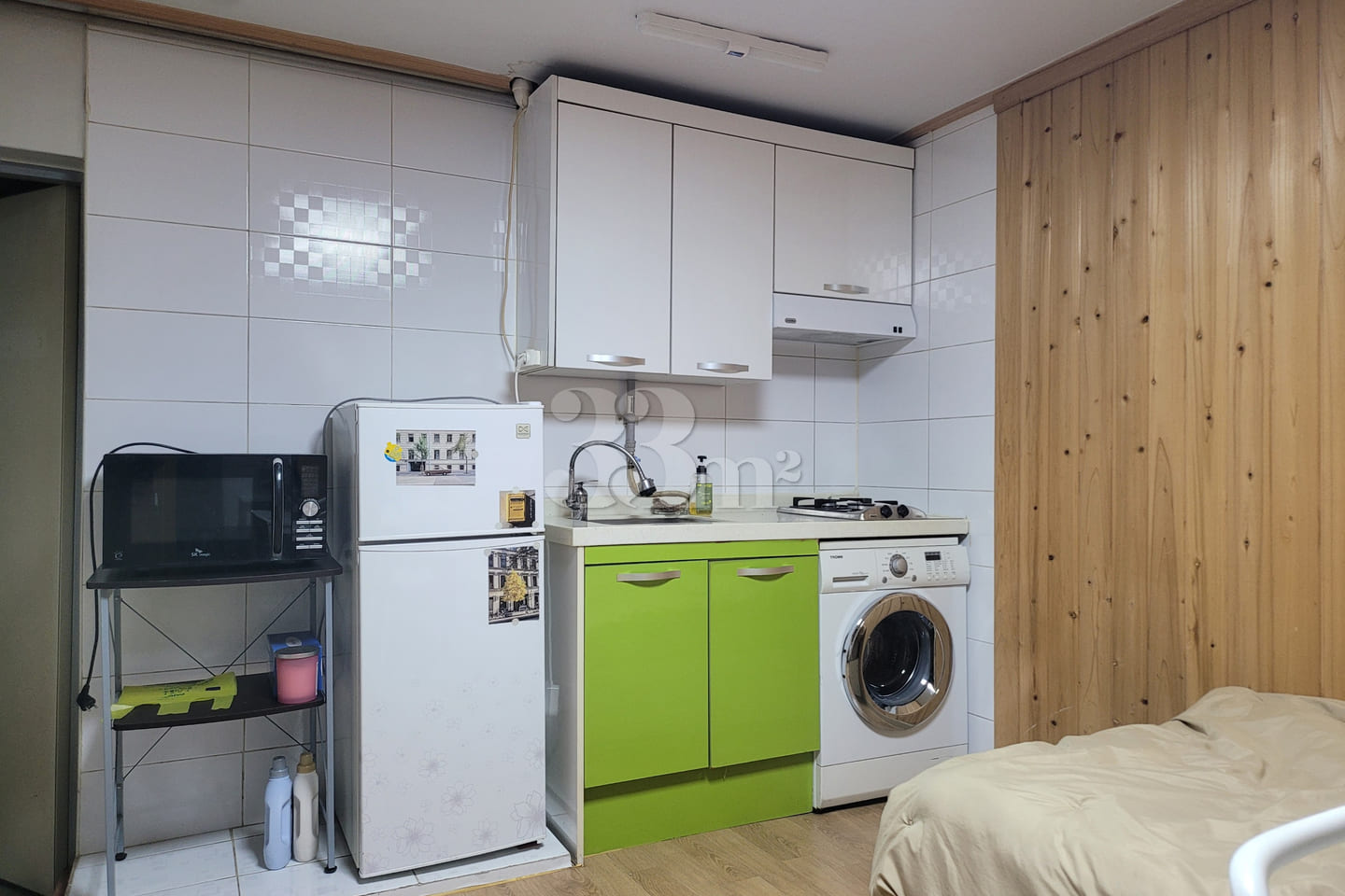 Fully furnished studio apartment on the 4th f 1th image