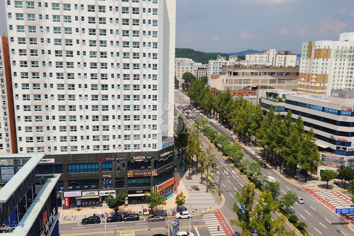 💚Cozy, spacious high-rise office 1th image