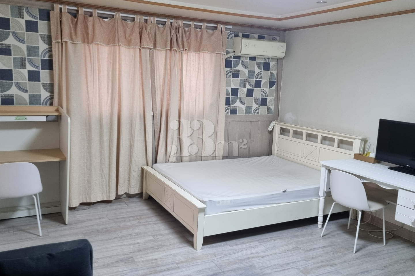 Neat Studio near Yongsan Station (Option 3) 1th image