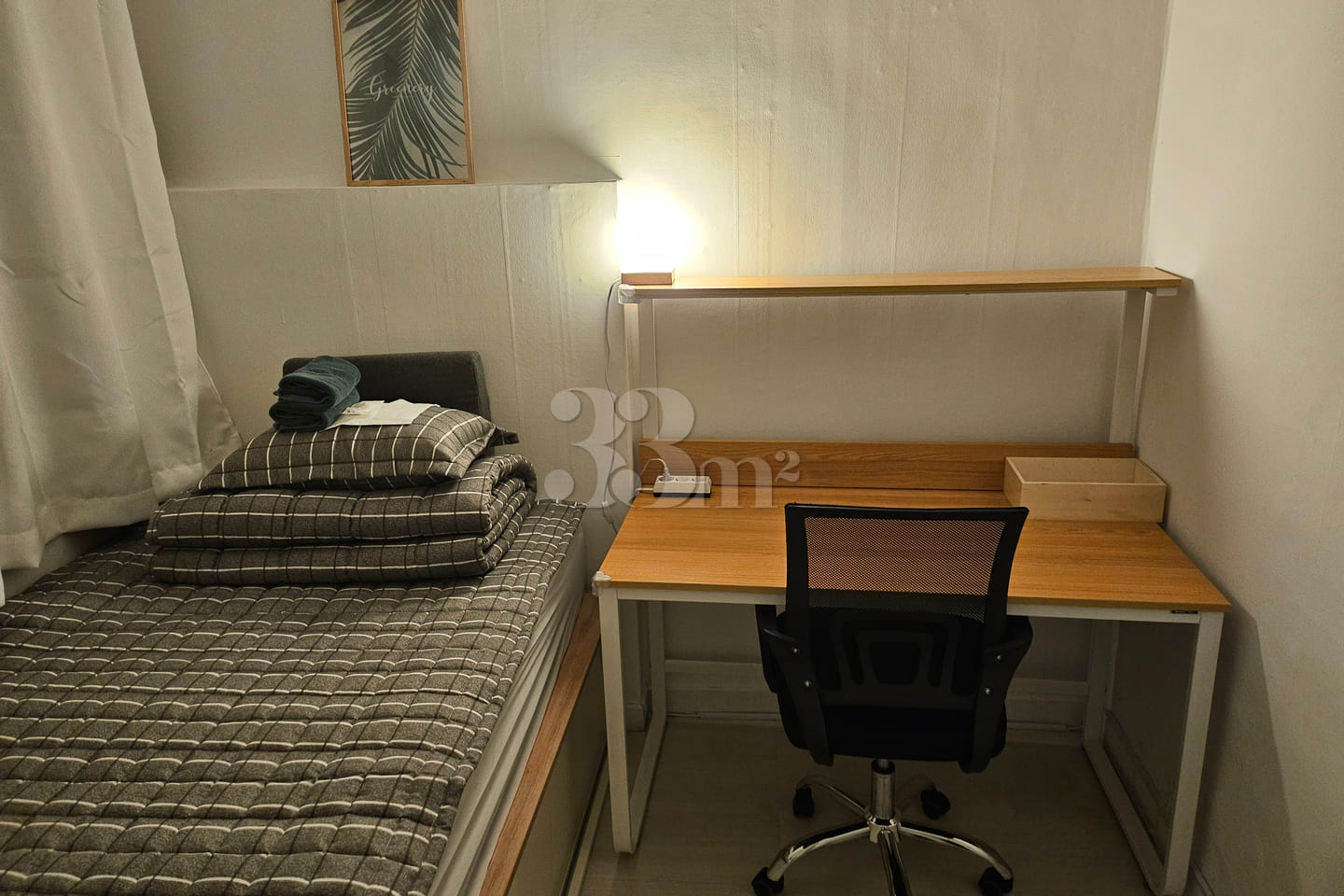 Three-room (4-7 people) 8th image