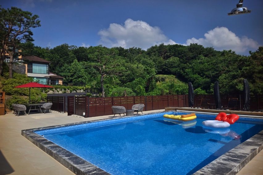 수영장 독채2층집