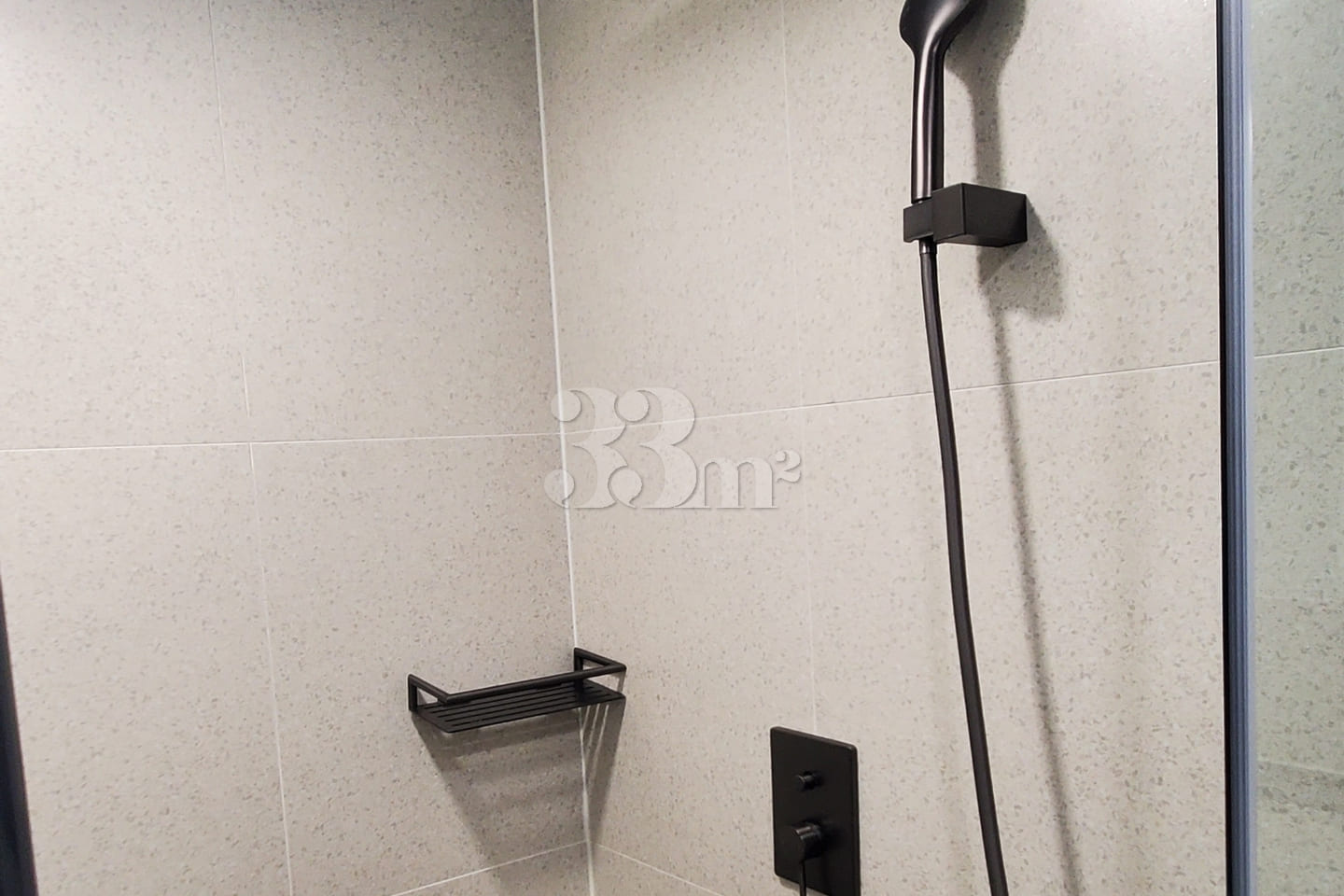 Spacious, luxurious, duplex, fully-furnished  13th image