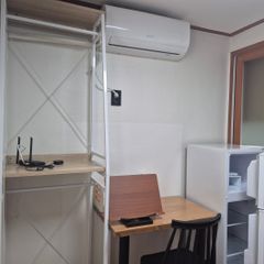1층 큰방 방 이미지