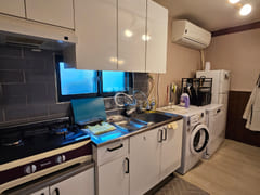 3-bedroom unit, 4th floor, 2-minute walk from 16th image