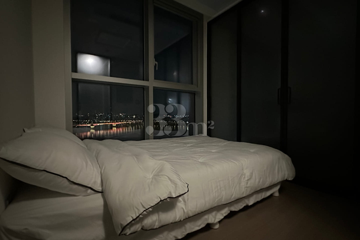 Sangam Deogeun, Han River view, fully furnish 5th image