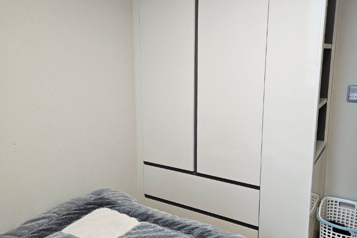 Two small rooms 13th image