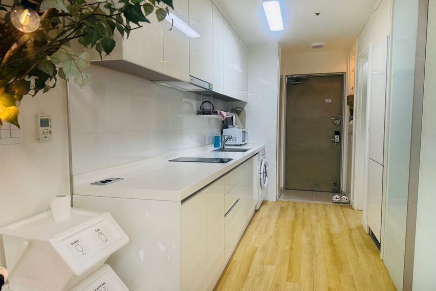 강남역 핫플 도보숙소