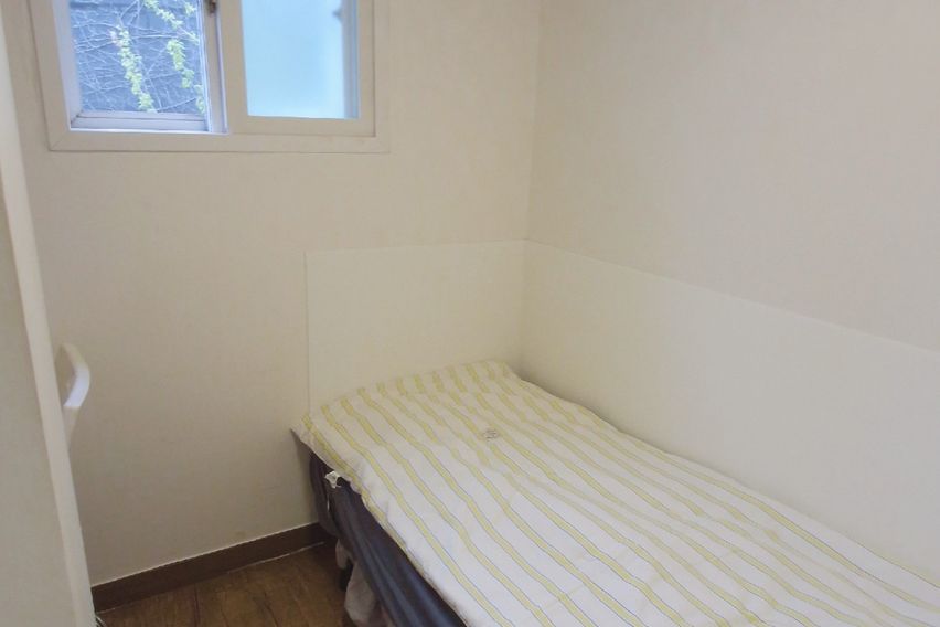 홍대 중심 F 5번째 이미지