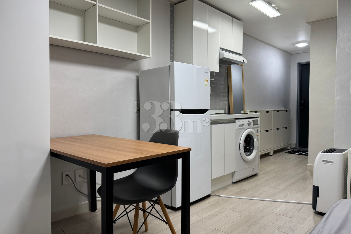 5 minutes from Sadang Station, large room, ne 4th image