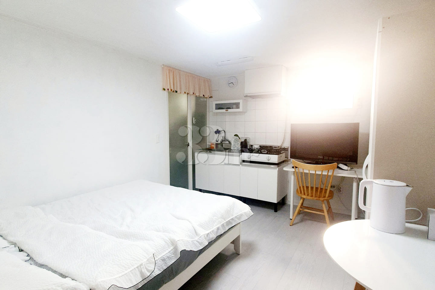 Cozy Studio in Goyang-si 02 0th image