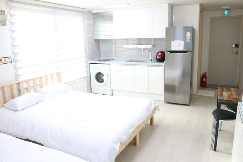 전철역도보5분 4인실E 2번째 이미지