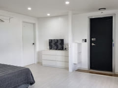 Hangyeong-myeon: A Unique Private House 6th image