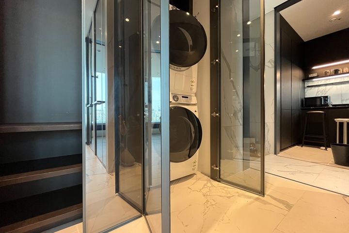 Gangnam 1.5-room apartment with spa access 16th image