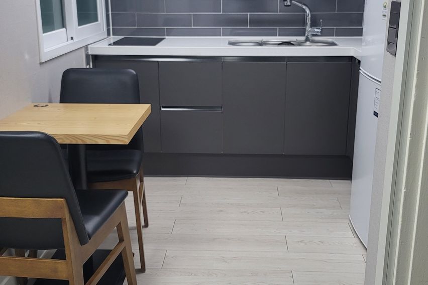 애오개역5분 깔끔투룸1 0번째 이미지