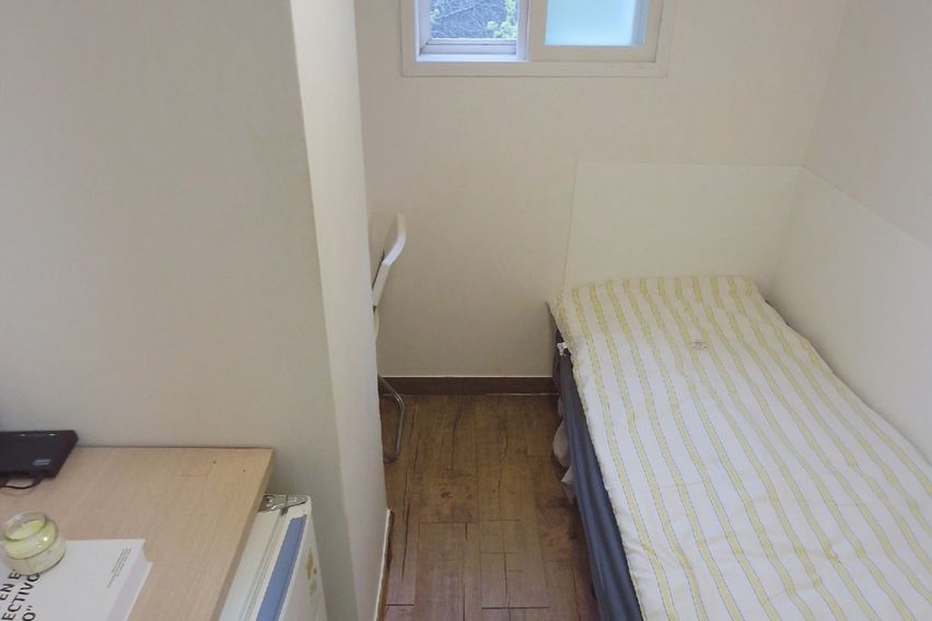 홍대 중심 F 0번째 이미지