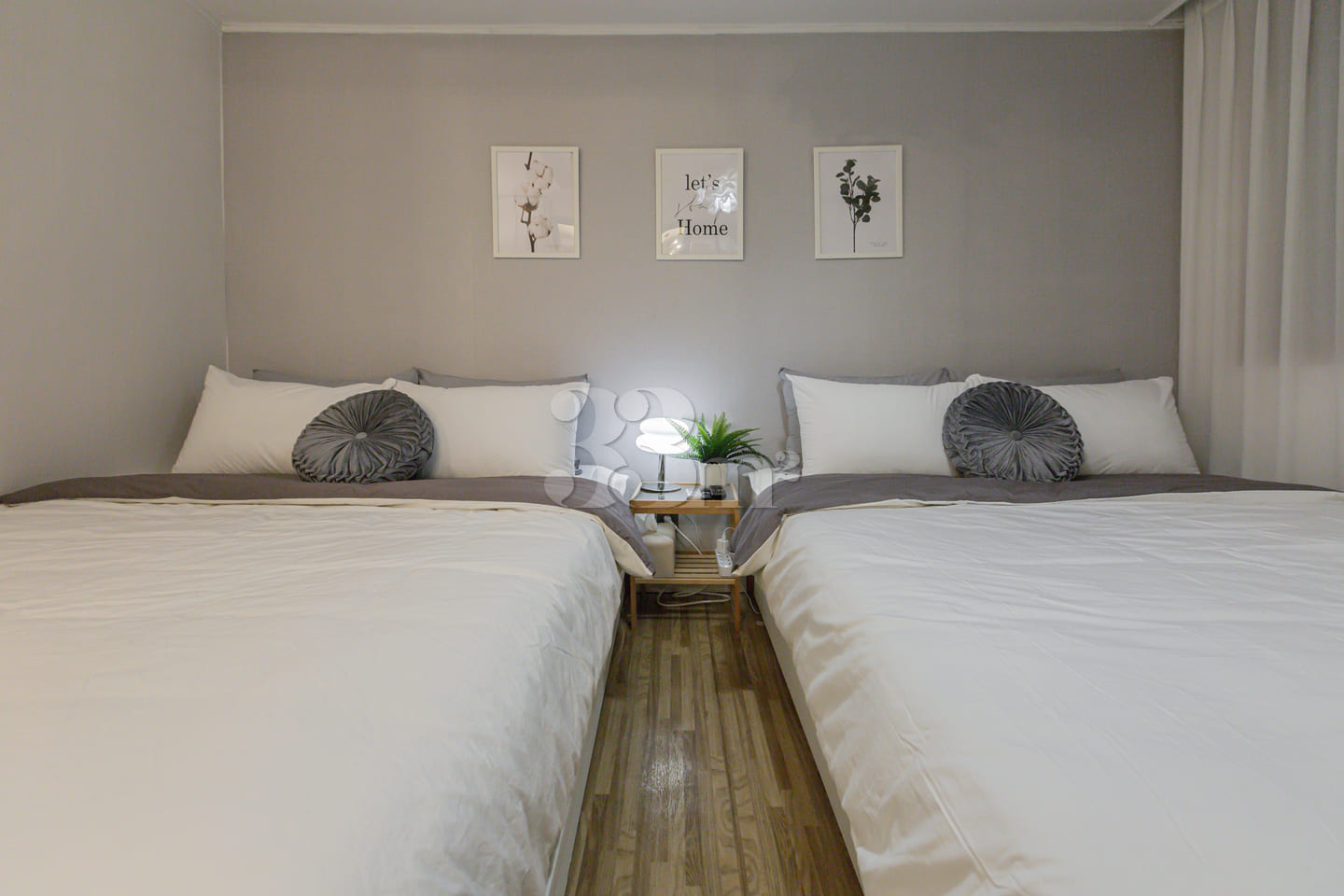 Hongdae Exit 3, 2-room 1 2th image