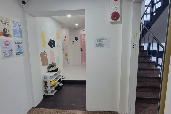 Room 310 2th image