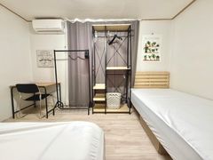 2-Room Unit, 4-Minute Walk from Ewha Womans U 10th image