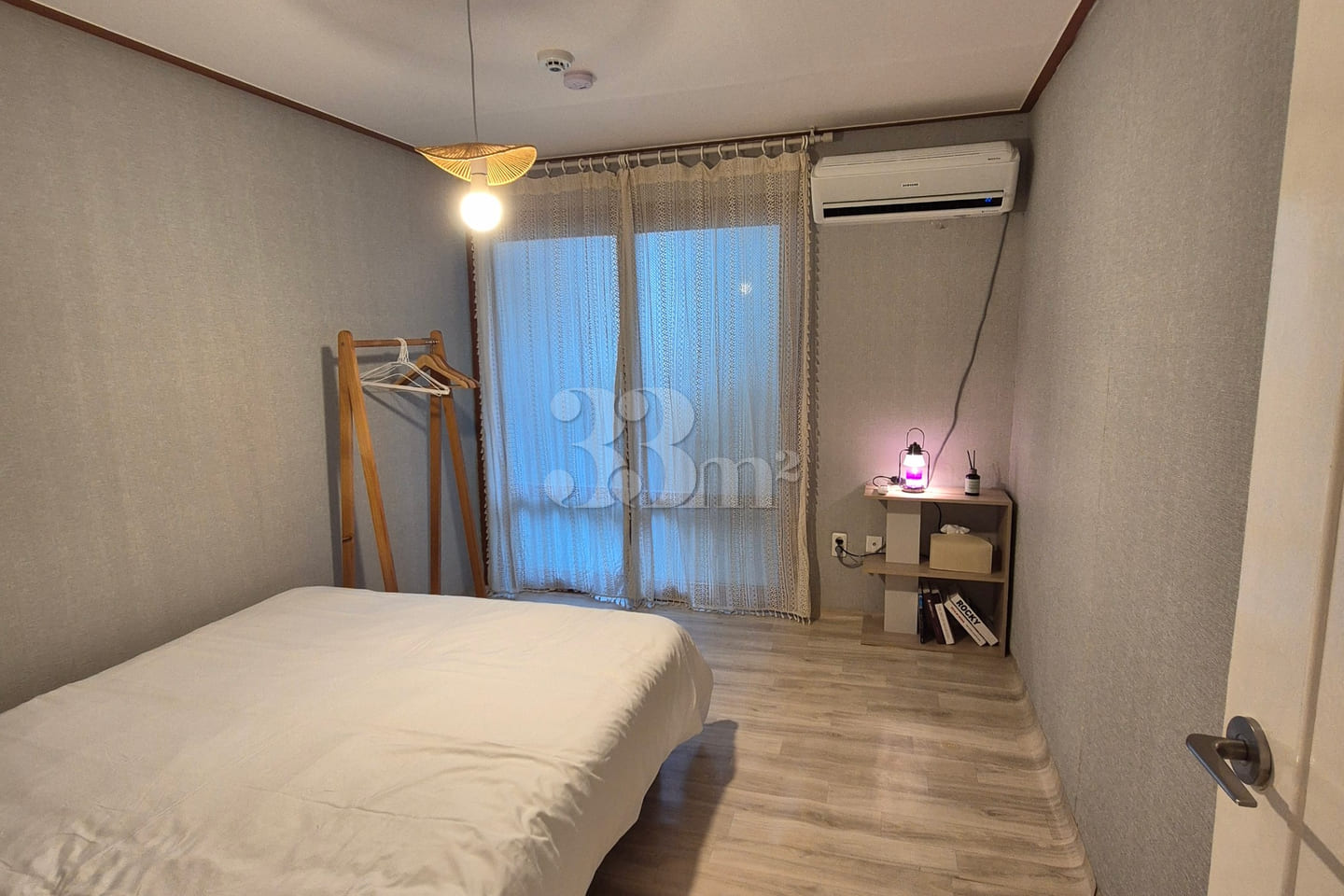 Two-room apartment near World Cup Station in  6th image