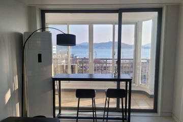 바다뷰 3룸 아파트