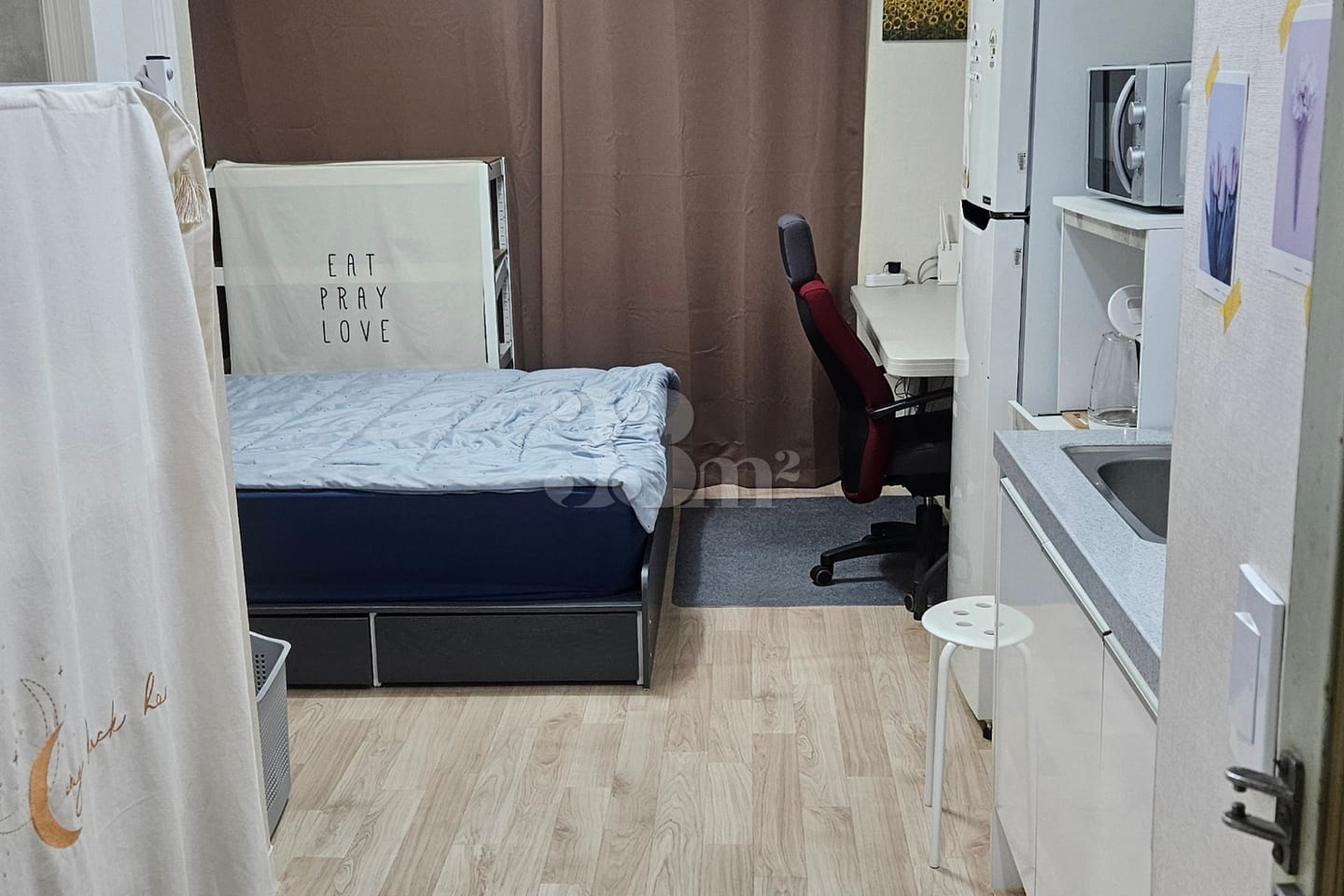 Studio apartment near the terminal 0th image
