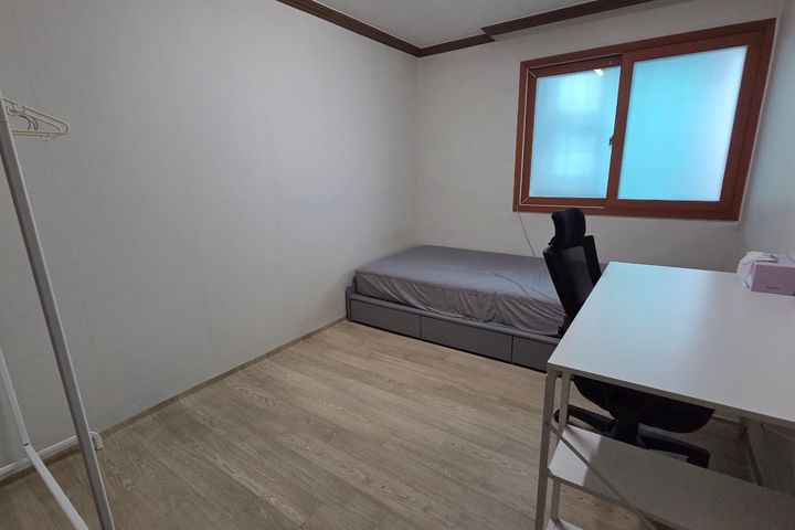 풀옵션) 공간 넓은 집 2번째 이미지