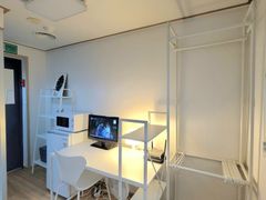 Fully furnished unit (Type 5C), 5-minute walk 5th image