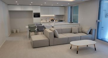 테라스 가득한 집 2 방 이미지