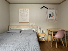 Studio apartment, 5-minute walk from Seoul St 0th image