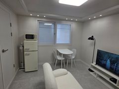 🌟[Premium] Fully Furnished 1.5-Room Unit🌟 3th image