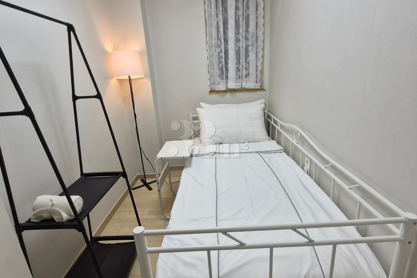 ❤️Newly Built, Fully Furnished❤️ Unit 301 13th image
