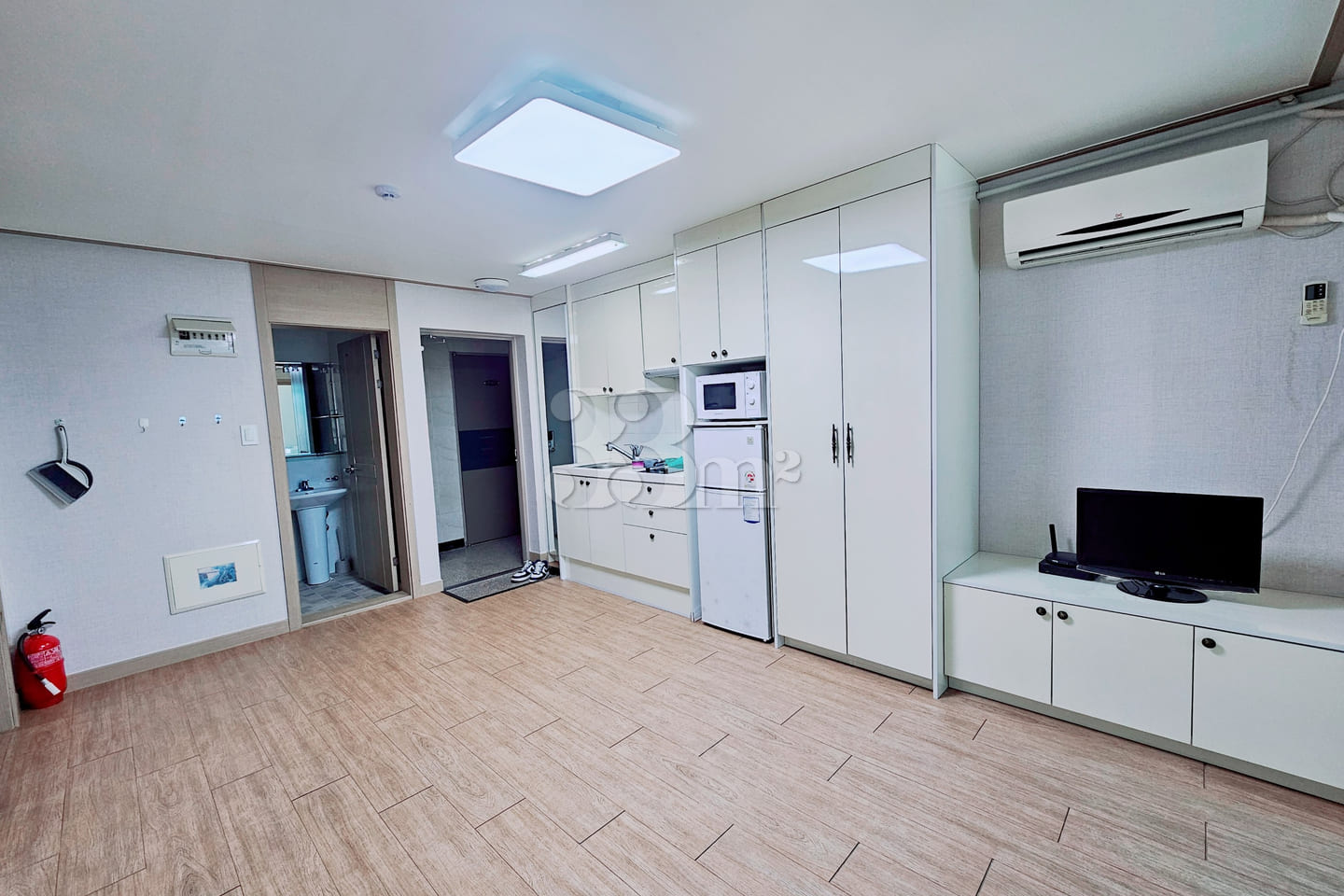 Unit 406, 2-bedroom unit (14-pyeong exclusive 4th image