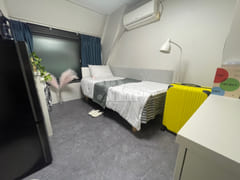 Raum Suite 502 13th image