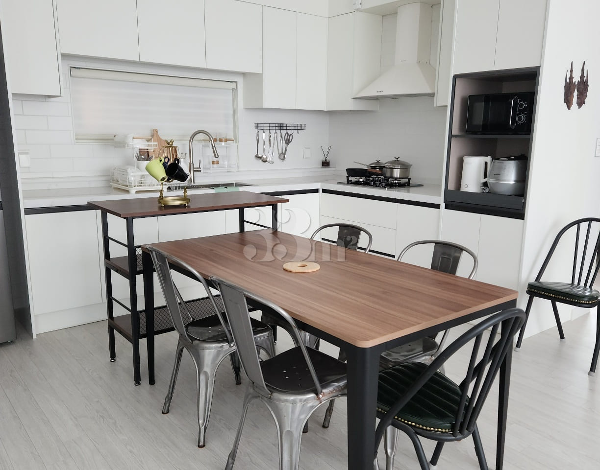 Newly built spacious two-room unit; parking a 3th image